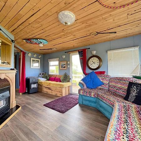 A Piece Of Oceanfront Heaven Holiday Home Sleeps 6 Drumaville Exterior foto
